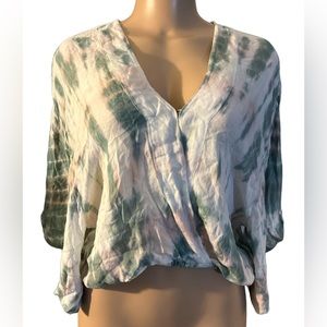 Young Fabulous & Broke YFB ~ Size XS ~ Tie Dye Faux Wrap Kimono Sleeve Top